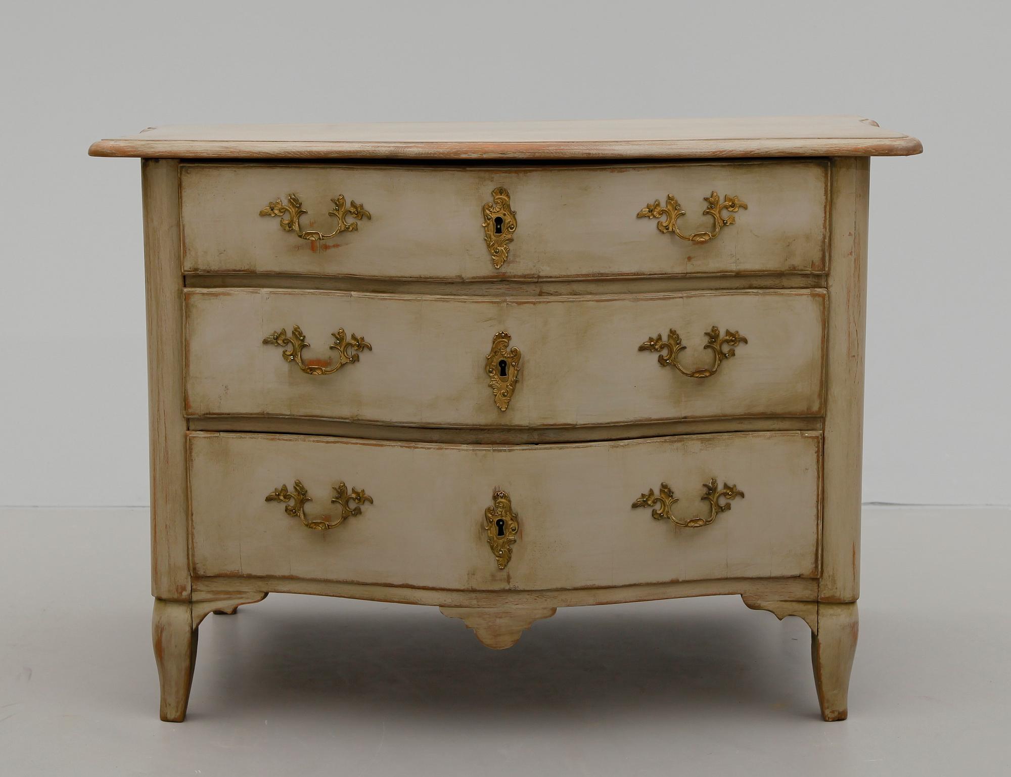 BYRÅ, senbarock, 1700-talets mitt.