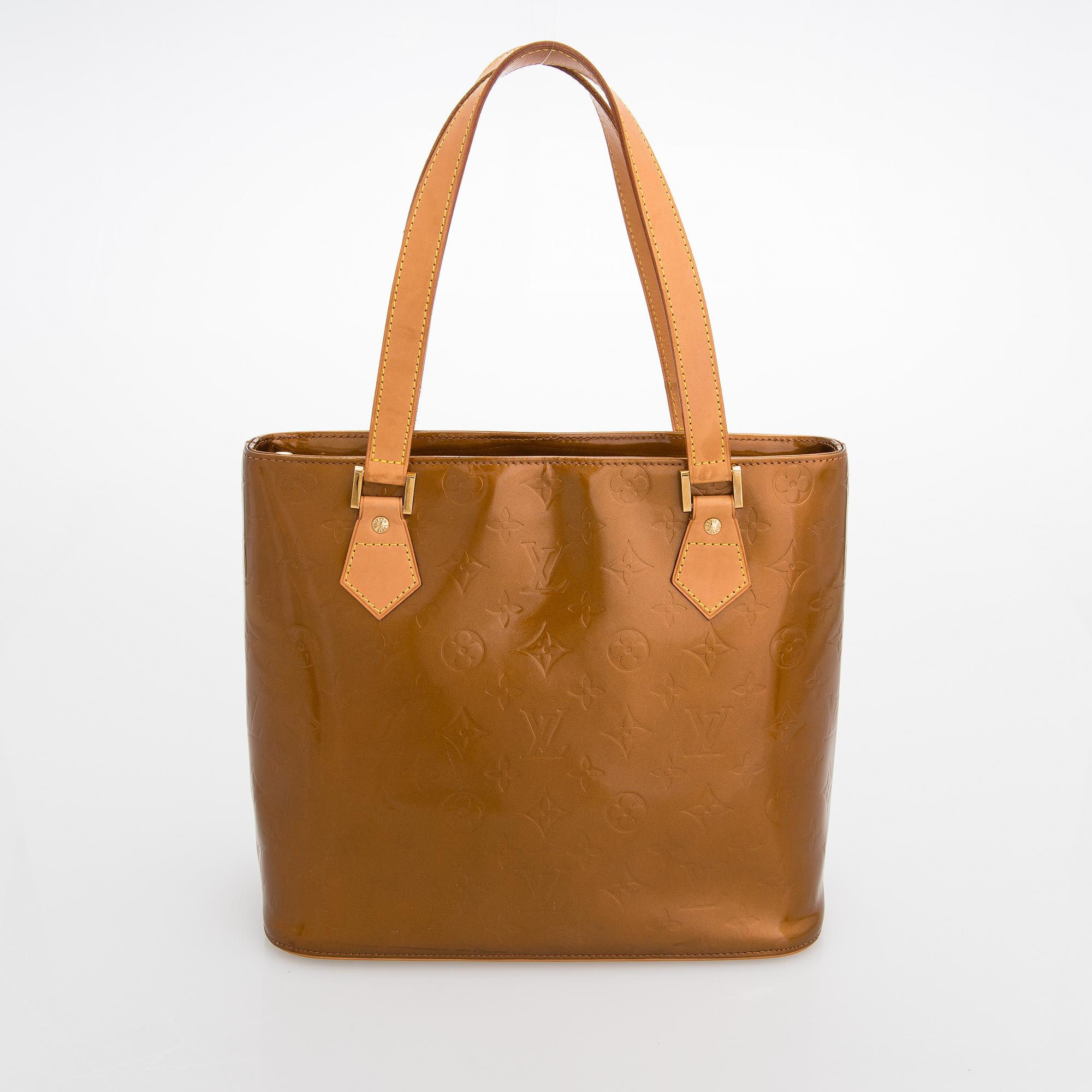 Louis Vuitton, A Monogram Vernis 'Houston' Bag.