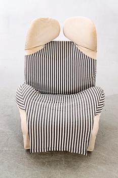 An 1980/90:s 'Wink chair', easy chair by Toshiyuki Kita.