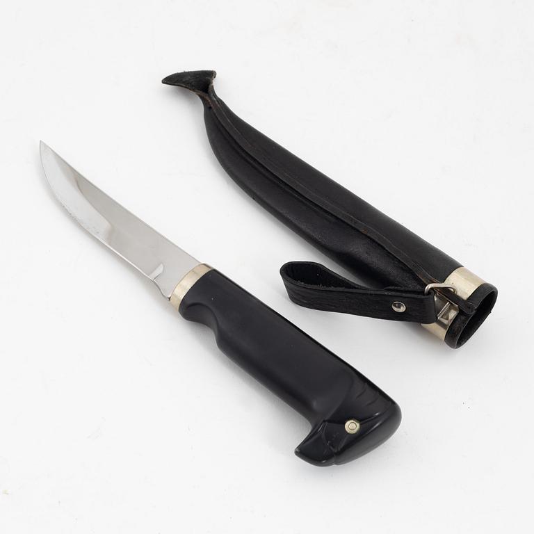 Bertel Gardberg, a Fiskars knife, Finland, designed for WWF.