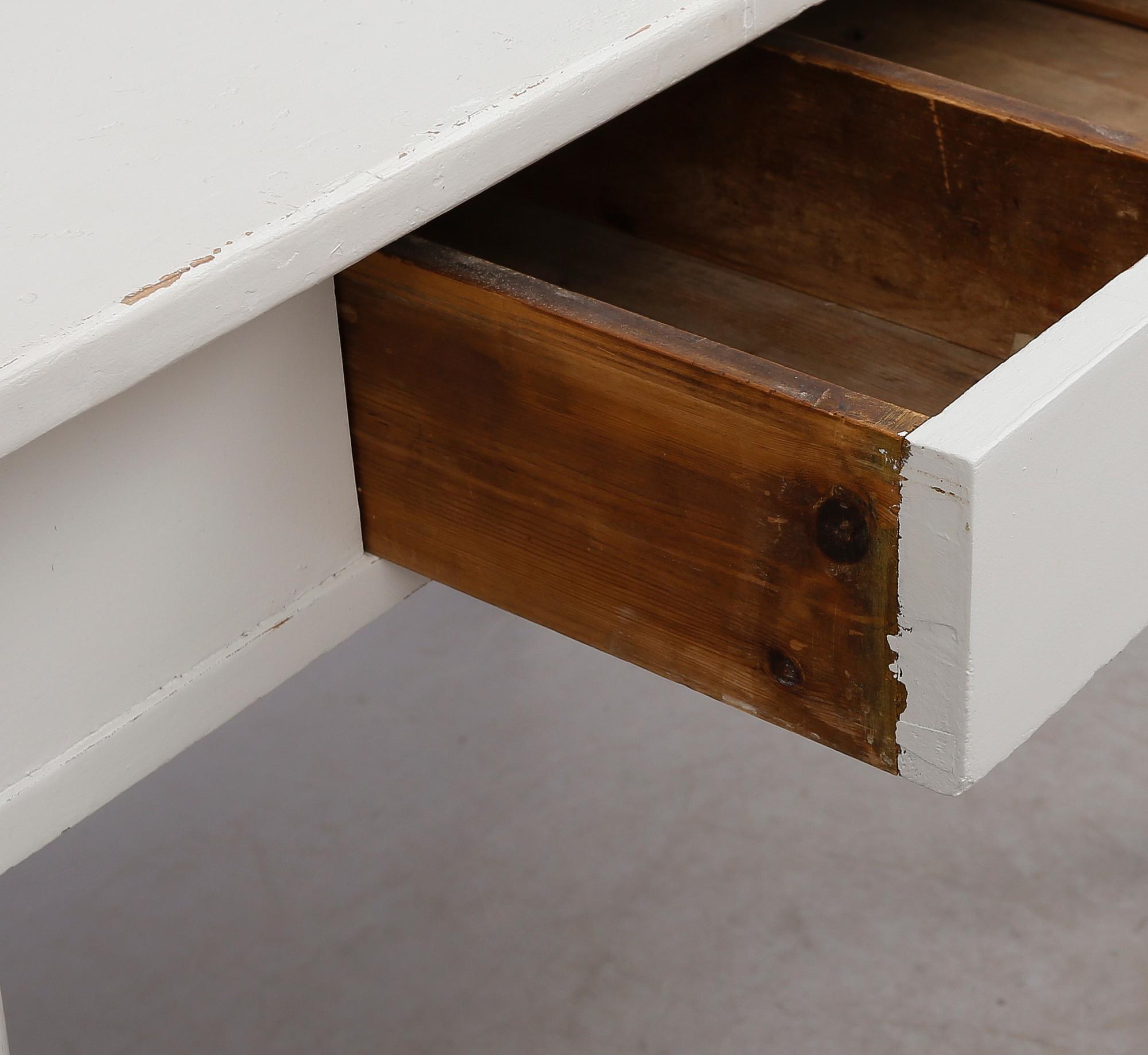 SKRIVBORD, omkring år 1900.