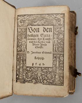 BÖCKER, 4 st sambundna i en vol, bla "Vermanung zum Sacrament.." av Martin Luther, Leipzig 1542.