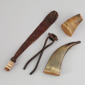 KRUTHORN, 3 st samt KULTÅNG, 1800-tal.