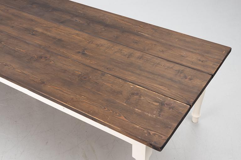 Matbord, BOVO Barnwood, 2022.