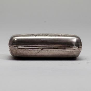 PORTMONNÄ, silver, Ryssland, S:t Petersburg ca 1900, totalvikt 58 g.