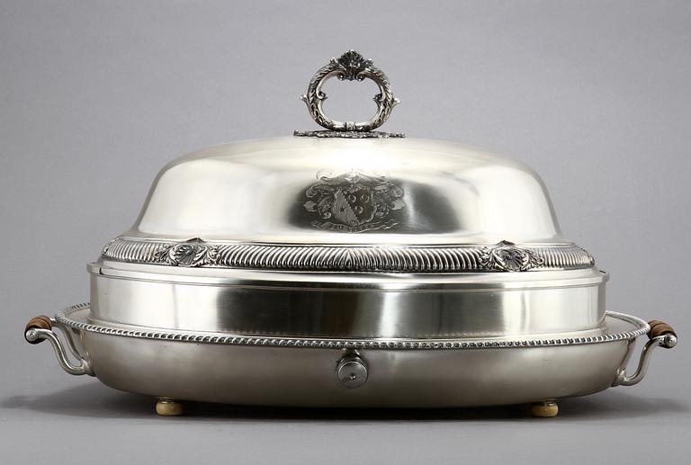 STEKHUV MED VÄRMEFAT, vitmetall, 1900-tal.