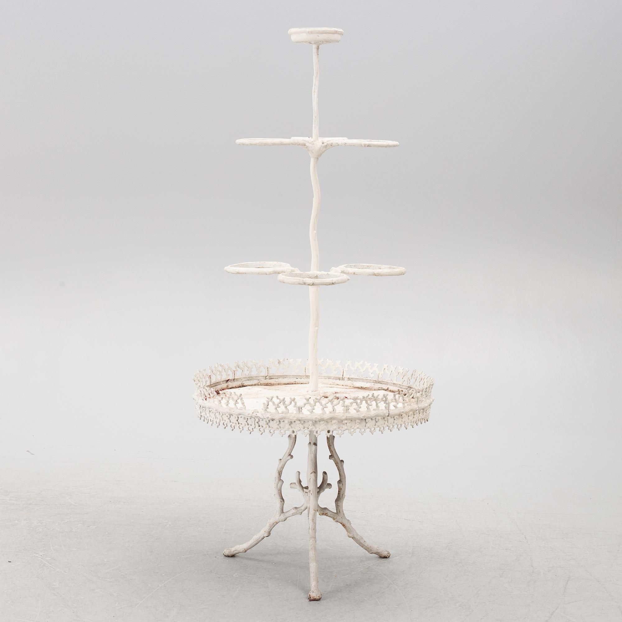 Flower table, first half of the 20th century.