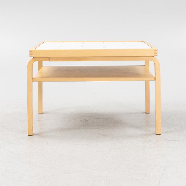 Aino Aalto, a model 910 birch coffee table from Artek.