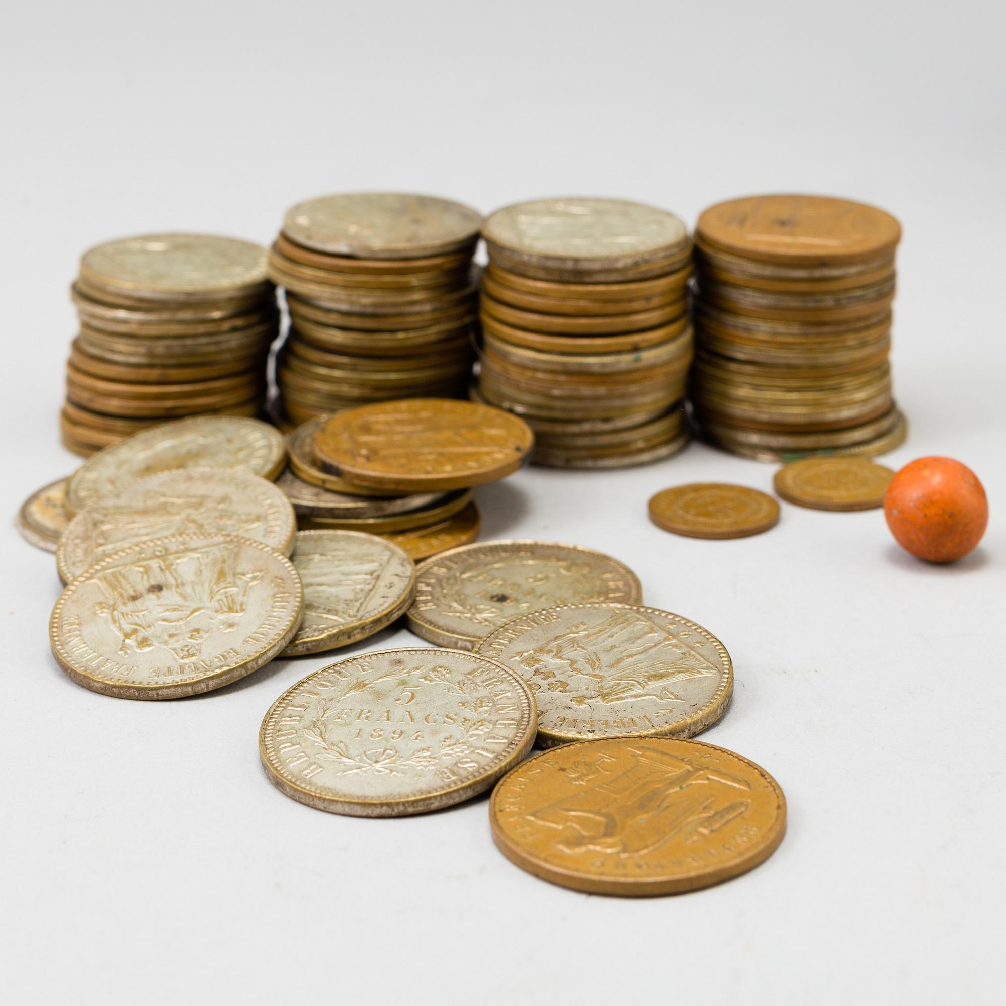 A Roulette wheel, 20th century.