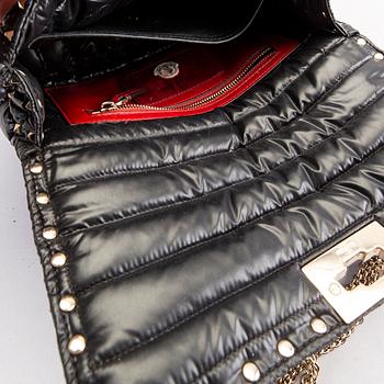Valentino i samarbete med Moncler, väska, "Rockstud Medium spike bag", 2018.