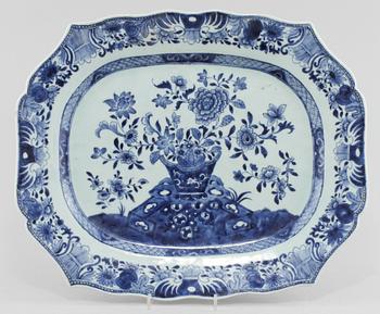 STEKFAT, porslin, Kina, 1700-tal.