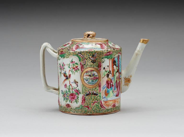 A Canton famille rose tea pot with cover, Qing dynasty, 19th Century.