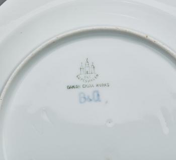 SERVISDELAR, porslin,58 delar,  Bing & Gröndahl, 1900-tal.