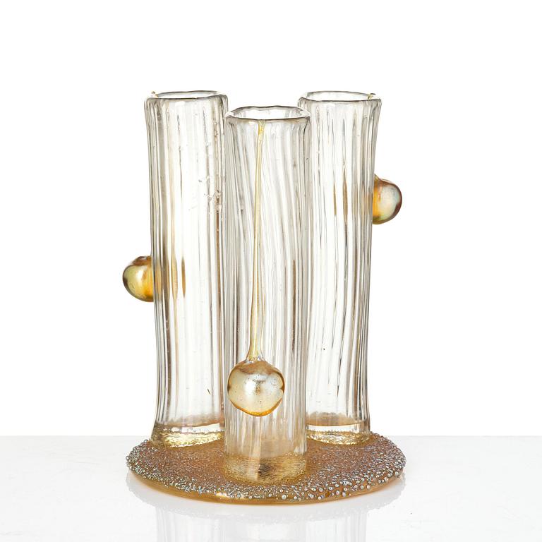 Johann Loetz, an Art Nouveau "Boule Boule" glass vase, Austria, early 1900s.