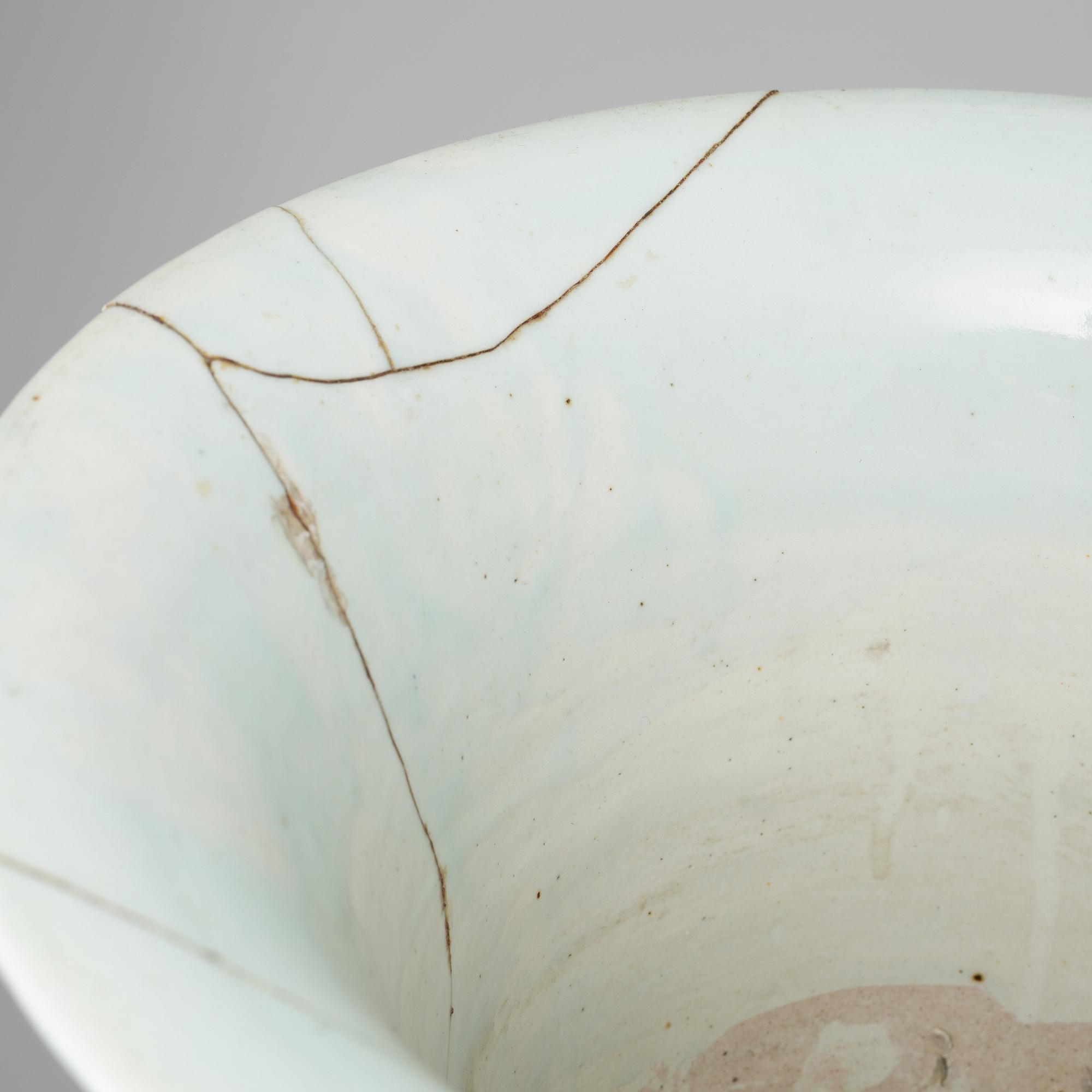 VAS, porslin. Japan, Genroku, omkring 1700.