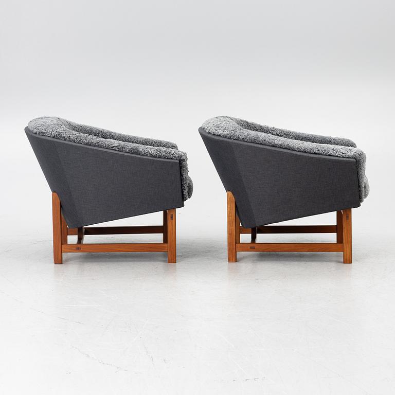 Lennart Bender, fåtöljer, ett par, "Corona", Ulferts, 1900-talets andra hälft.