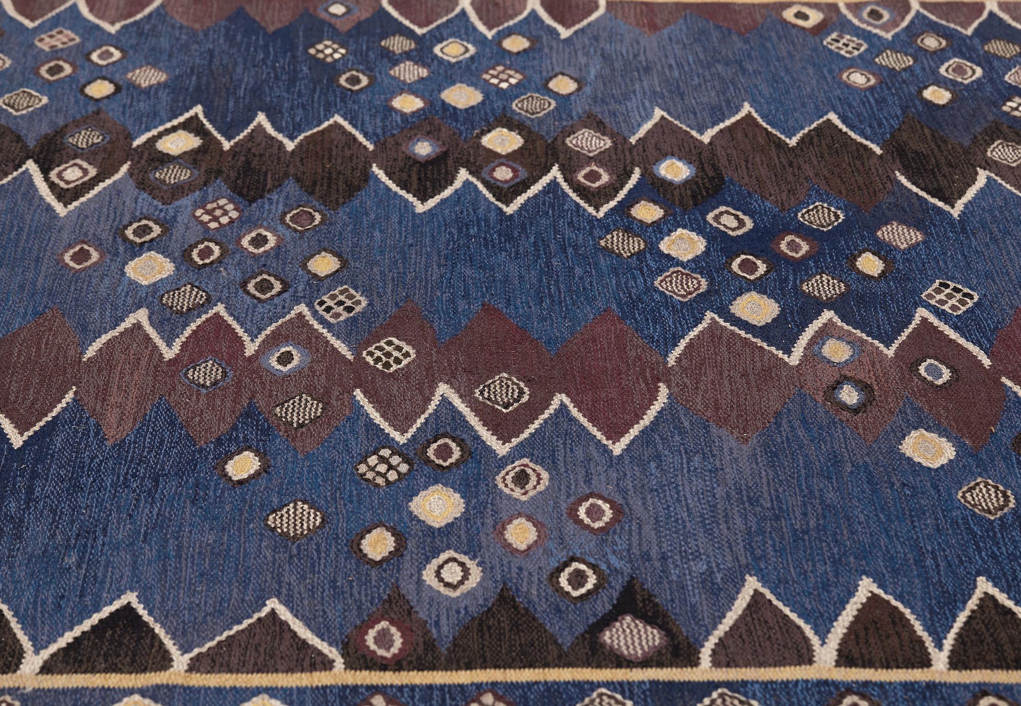 Barbro Nilsson, A CARPET, "Snäckorna", flat weave, ca 278 x 191,5-194 cm, signed AB MMF BN.
