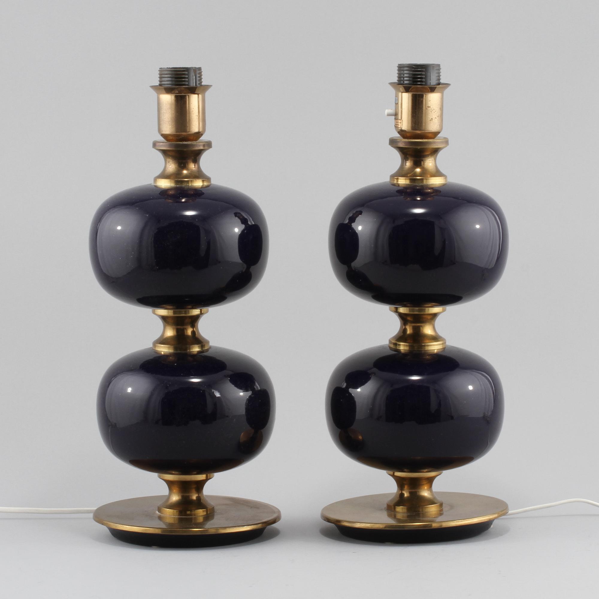 BORDSLAMPOR, ett par, Tranås stilarmatur, 1900-talets andra hälft.