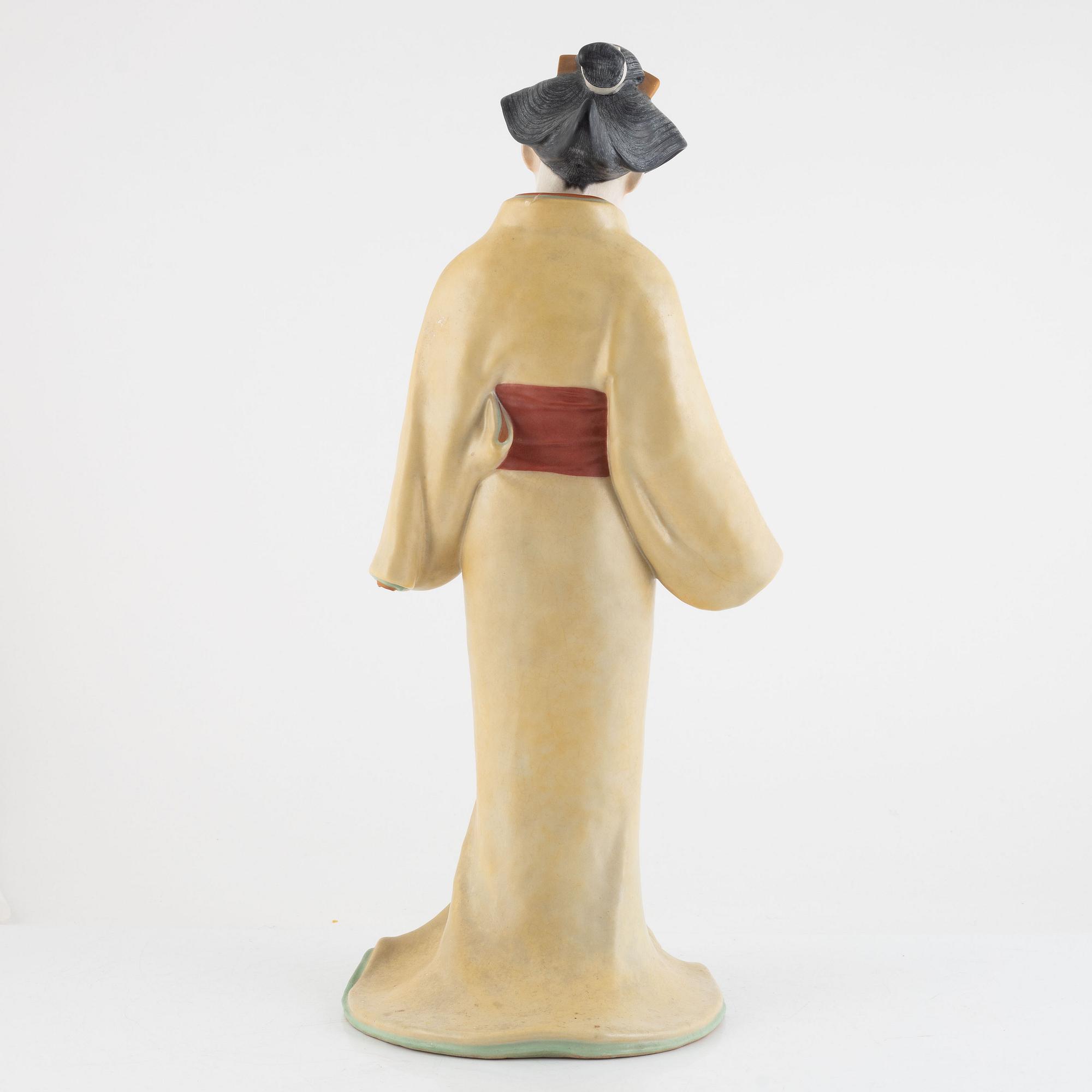 Sculpture, porcelain, Kozan, Japan, 20th century.