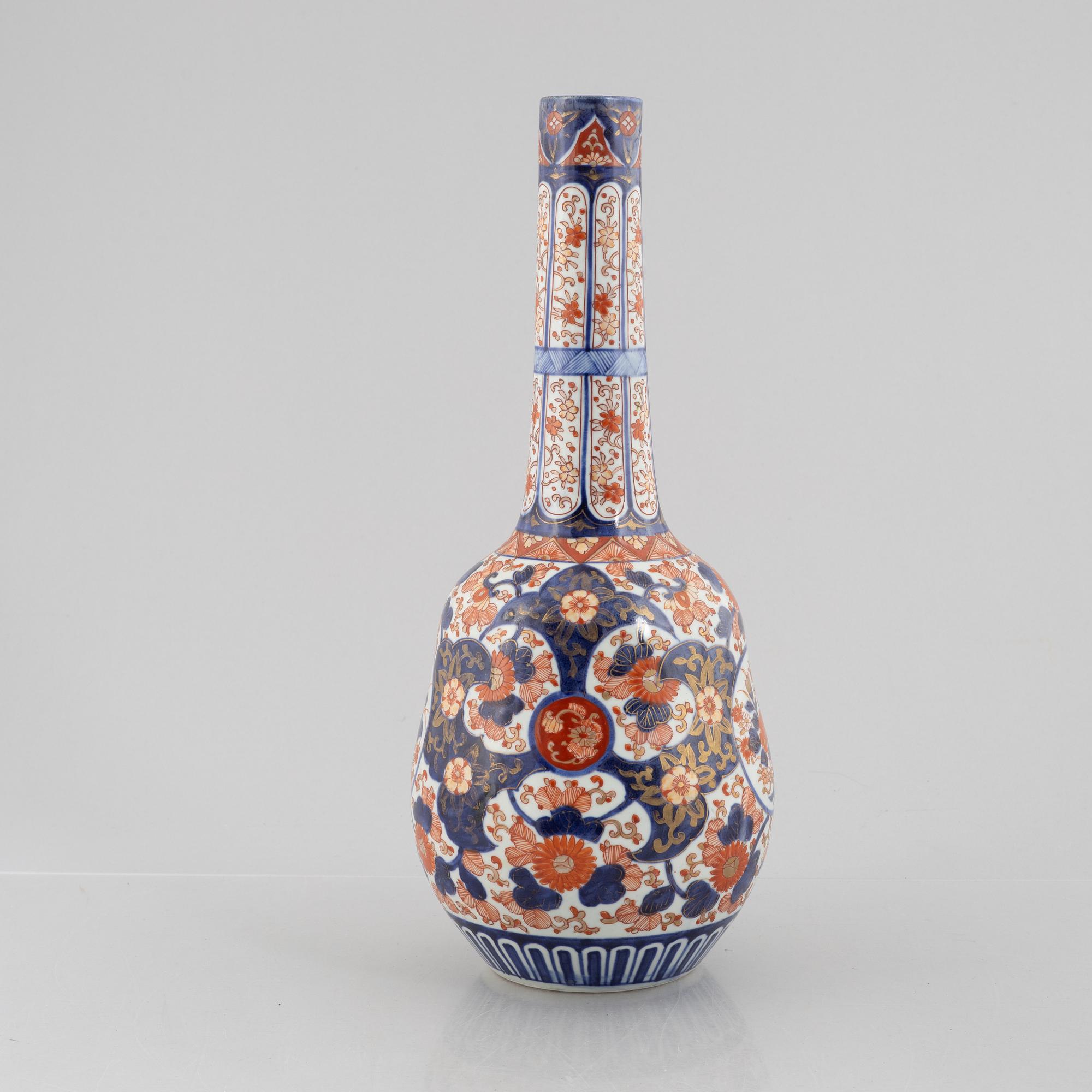 Vas, porslin, Japan, 1800-tal.