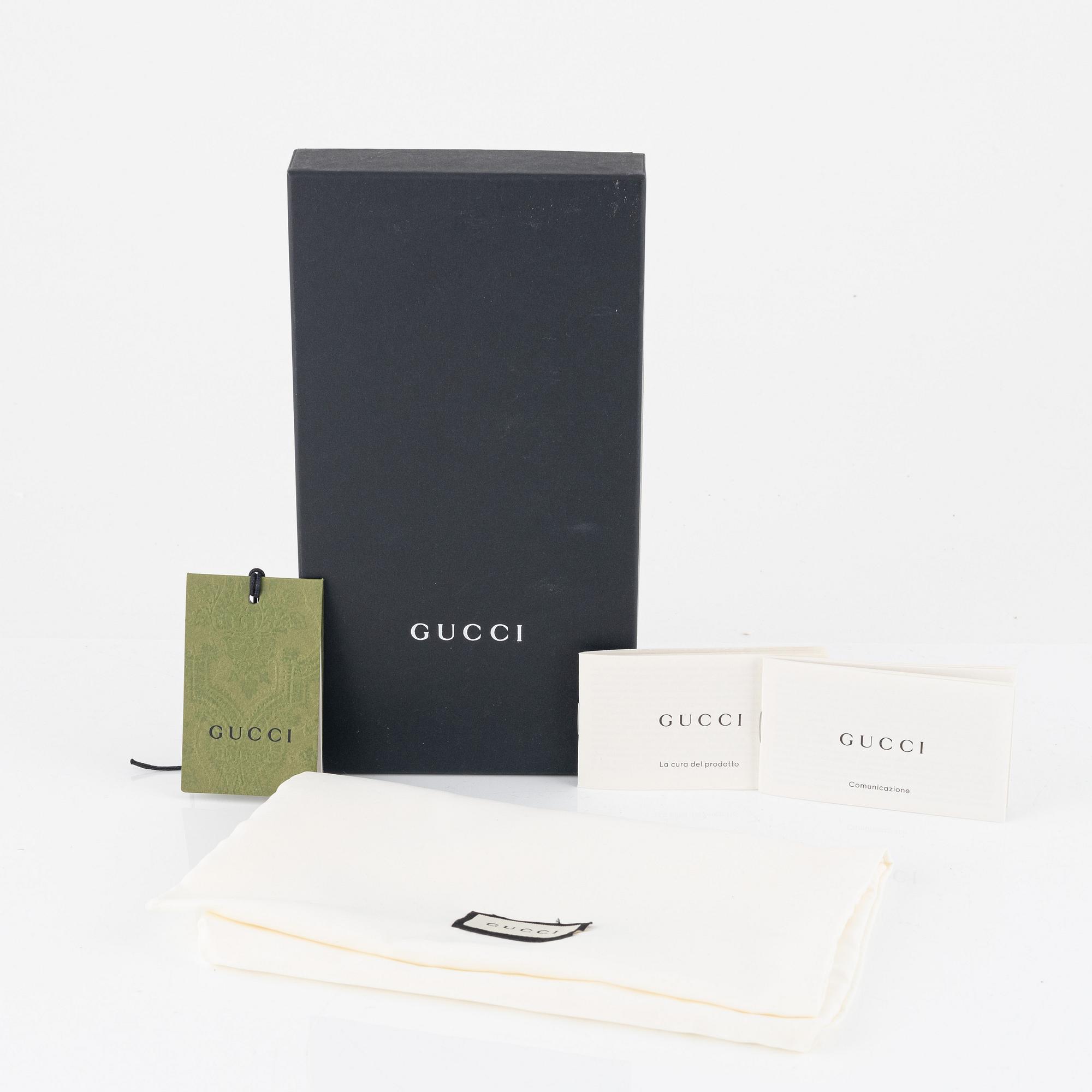 Gucci, wallet.