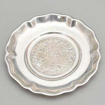 PARTI  SILVER, 5 delar, bland annat W A Bolin, Stockholm, 1929. Vikt ca 350 gram.