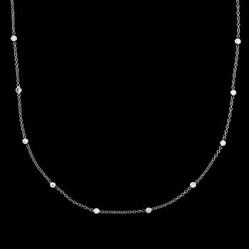 A brilliant- cut diamond chain necklace. Total carat weight 1.12 cts.