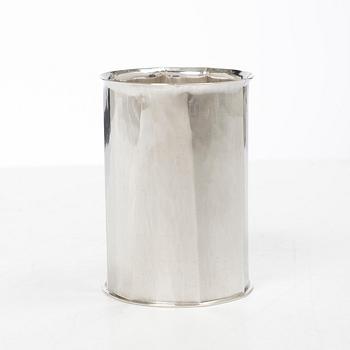 Bengt Liljedahl, a sterling silver vase, Sweden, 2006.