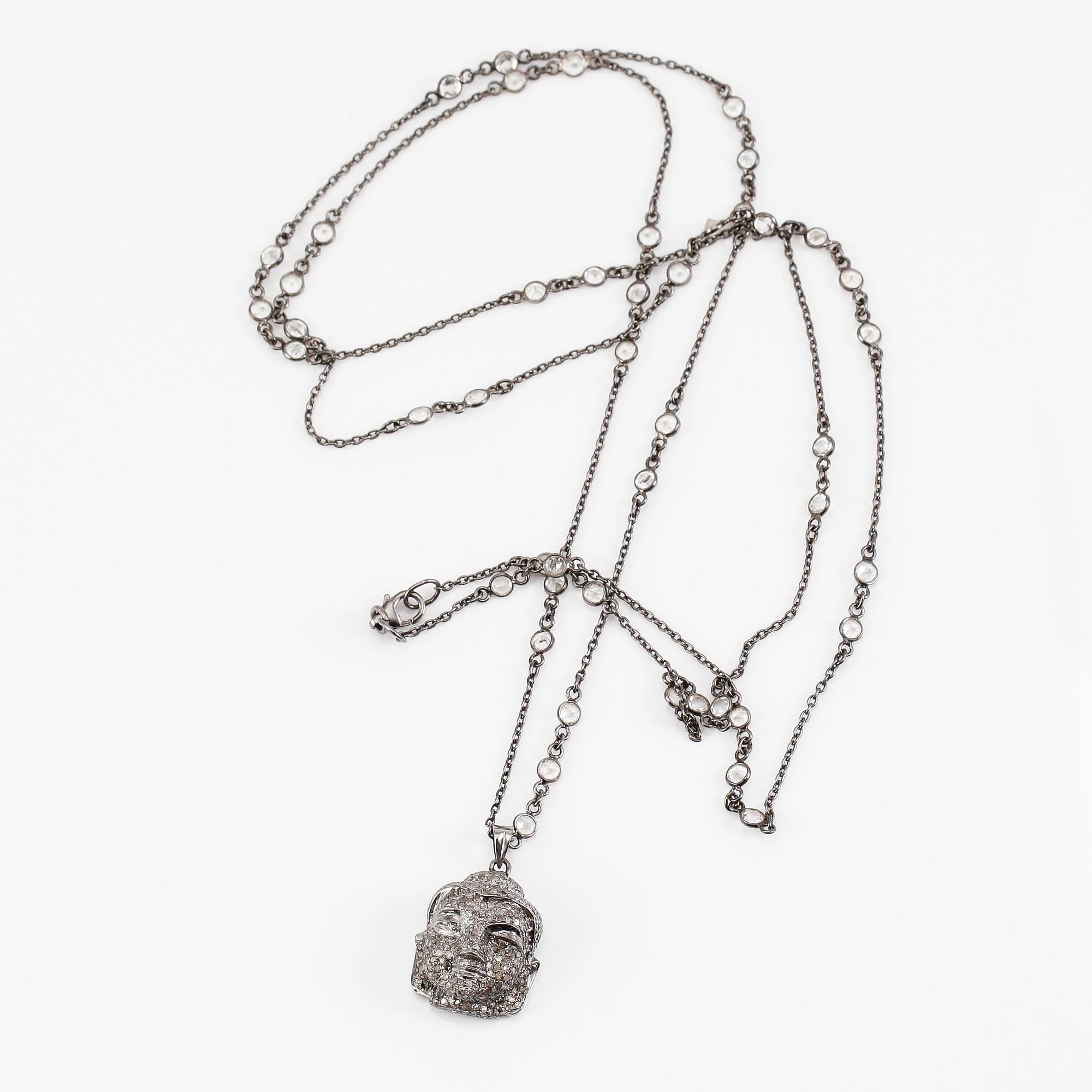 HÄNGE MED KEDJA, silver, vita topaser och diamanter.