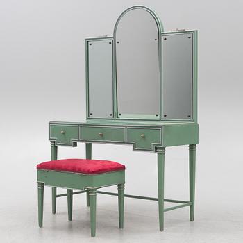 Dressing table, Swedish Grace, first half of the 20th century, with an accompanying upholstered stool.