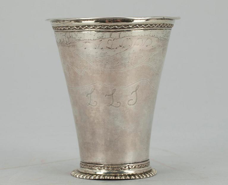 BÄGARE, silver, Uppsala 1761. Vikt 78 g.