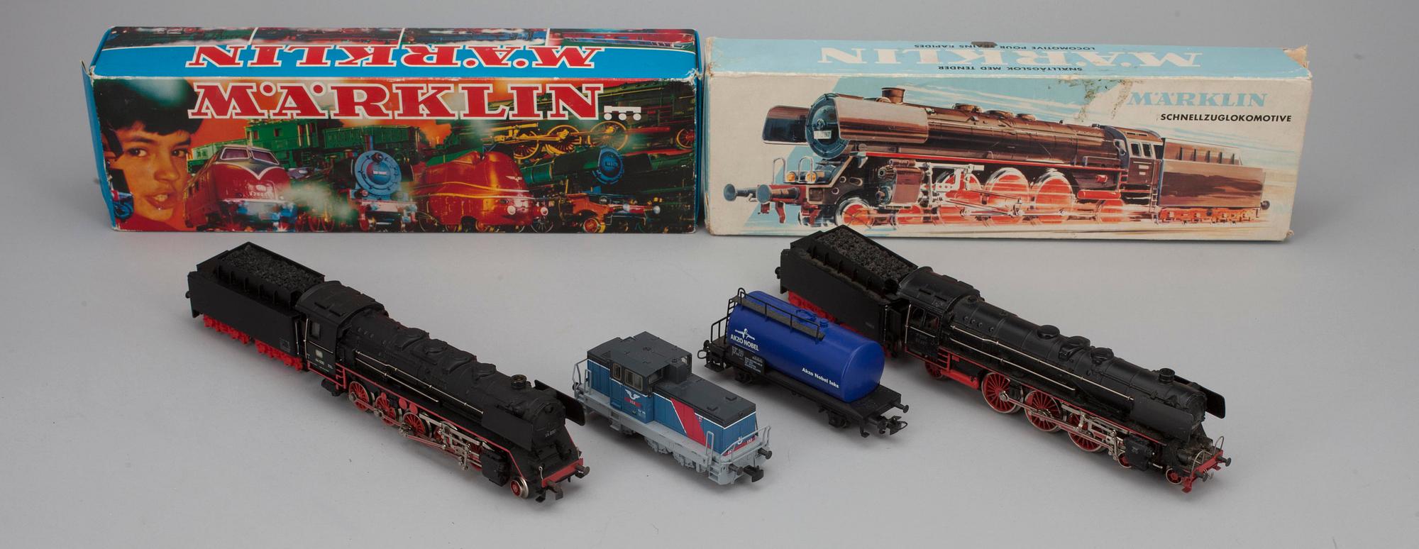 LOK, 3 st 44690, 01097, SJ V5 samt TANKVAGN. Märklin.