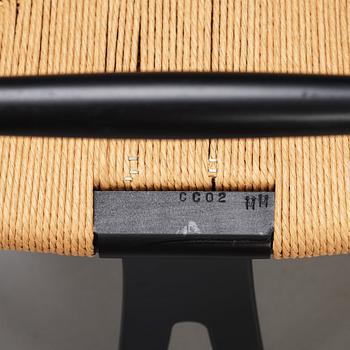 HANS J WEGNER, karmstol, "CH24", "Y-stolen" Carl Hansen & Søn, Danmark.