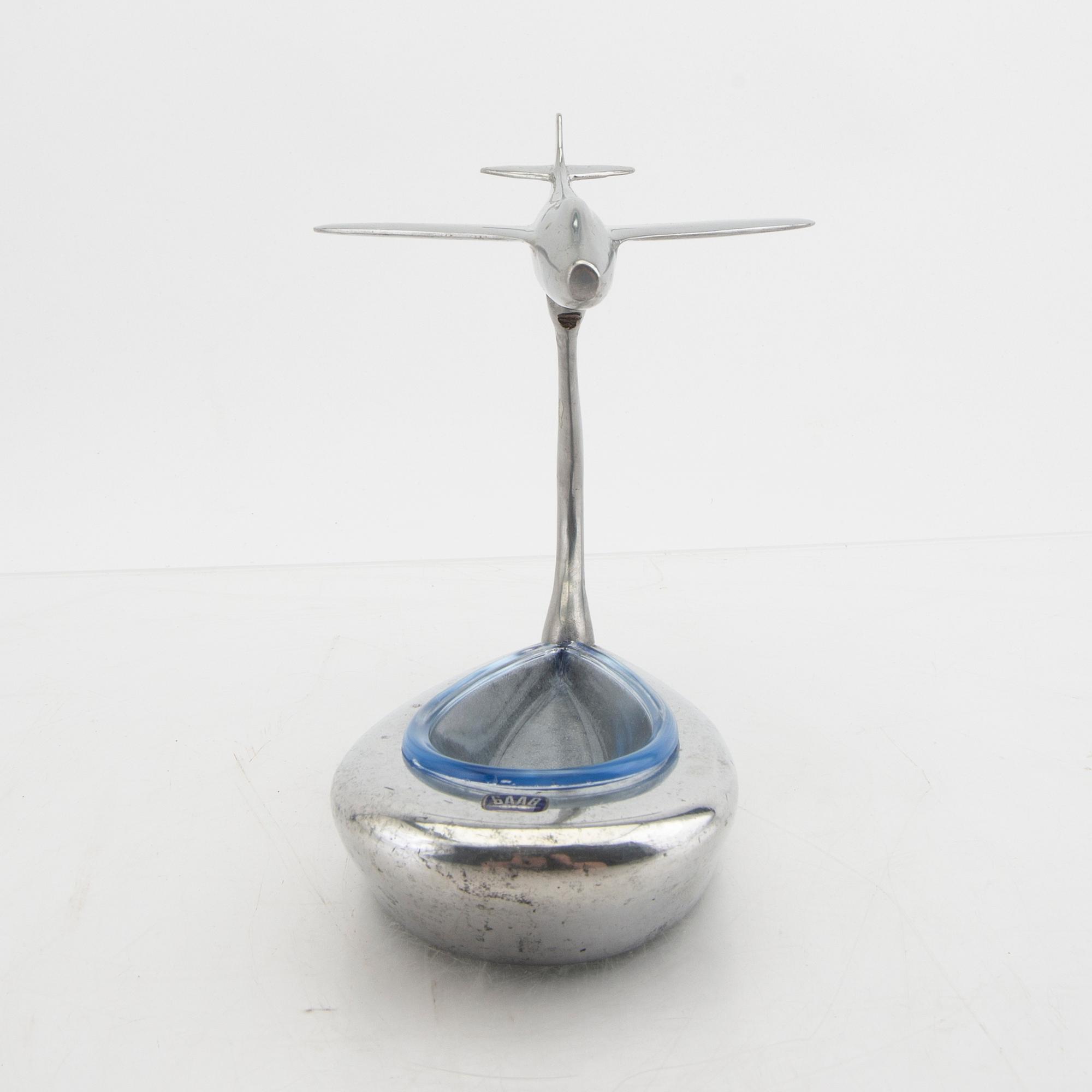 Ashtray Saab J29 "Tunnan" aluminum and glass.