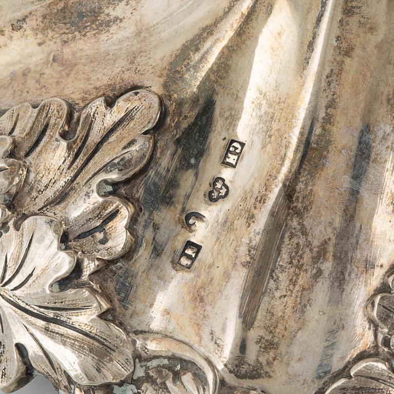 Christian Hammer, skål på fot, silver, nyrokoko, Stockholm 1867.