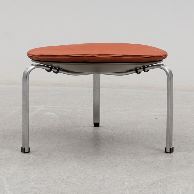 A 'PK-33' stool by Poul Kjerholm for Fritz Hansen, Danmark, 2003.