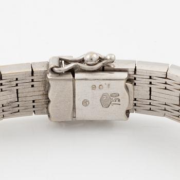 Bracelet 18K white gold with round brilliant-cut diamonds.