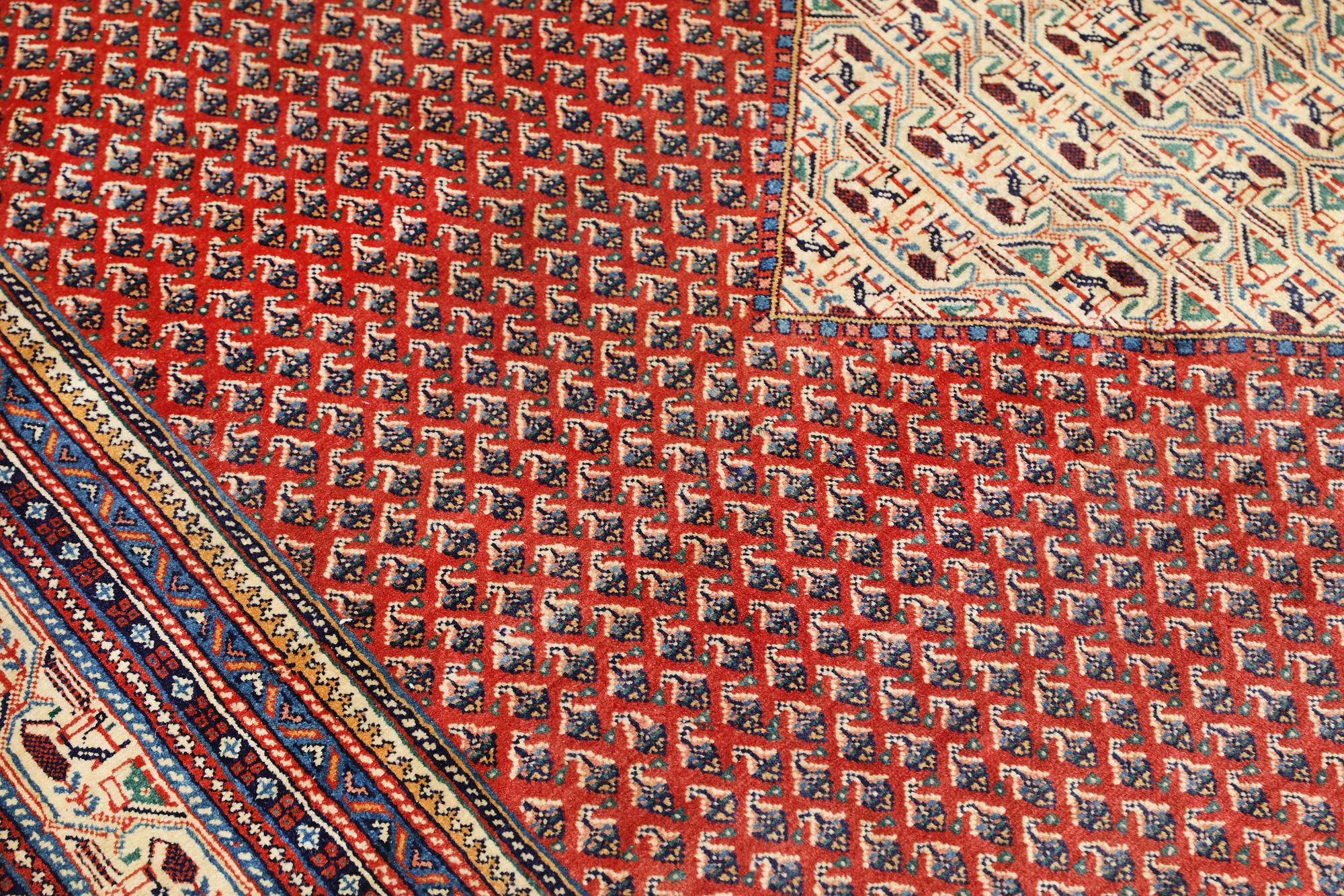 Matta, Sarouk Mir, ca 350 x 250 cm.