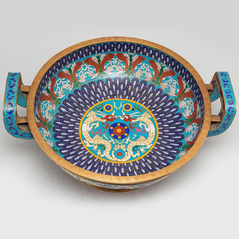 A large Chinese cloisonne footed bowl with handles, 20th century.