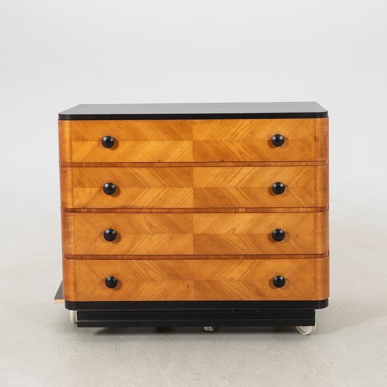 Bureau Art Deco, first half of the 20th century.