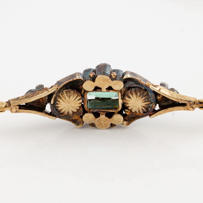 Armband 18K guld och silver med grön turmalin och rosenslipade diamanter.