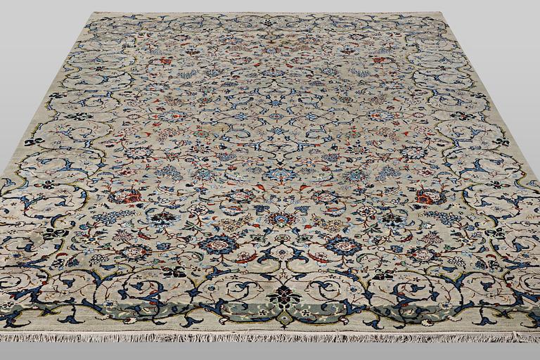 A carpet, Royal Kashan, ca 420 x 300 cm.