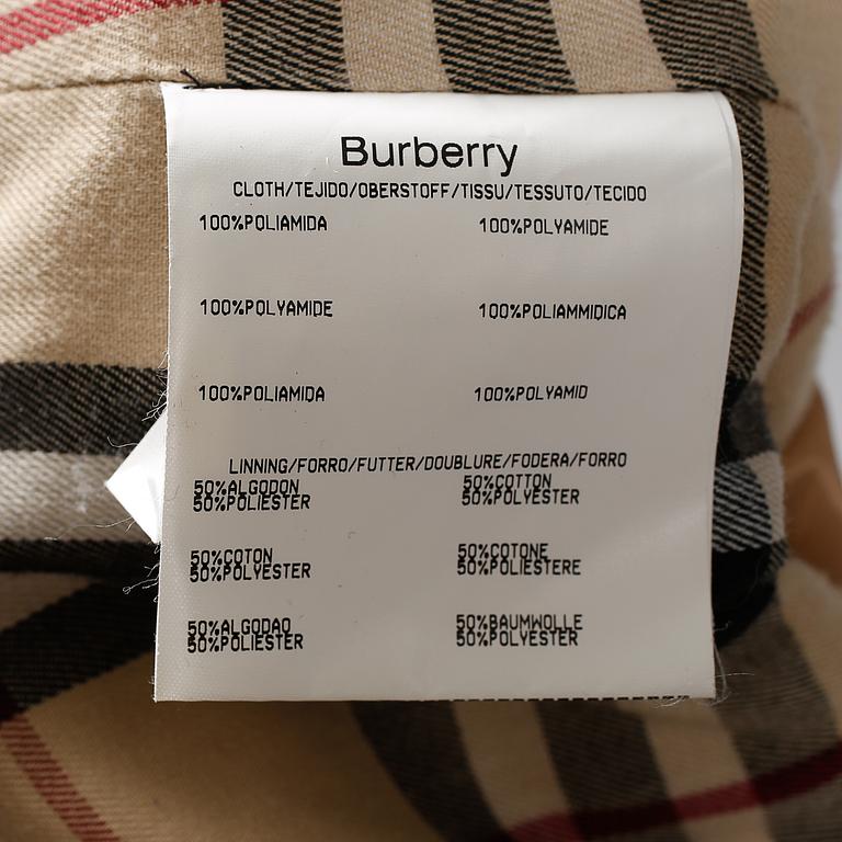 JACKA, Burberry.