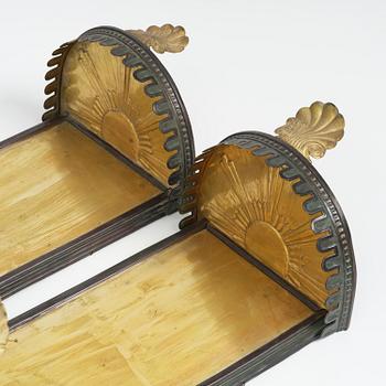 A pair of Swedish Grace wall lamps, 1920s-30s.