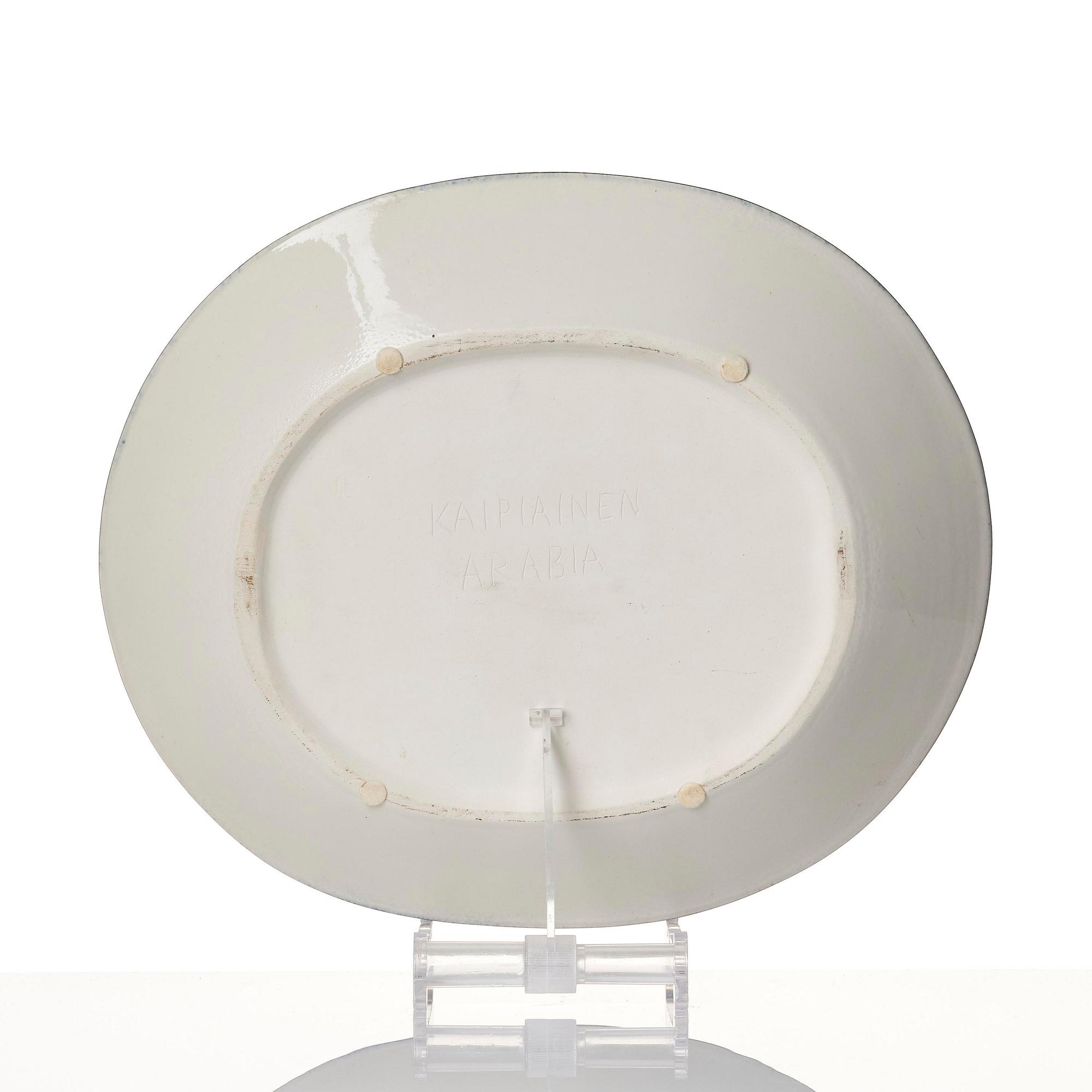 Birger Kaipiainen, a decorative ceramic dish, Arabia, Finland.