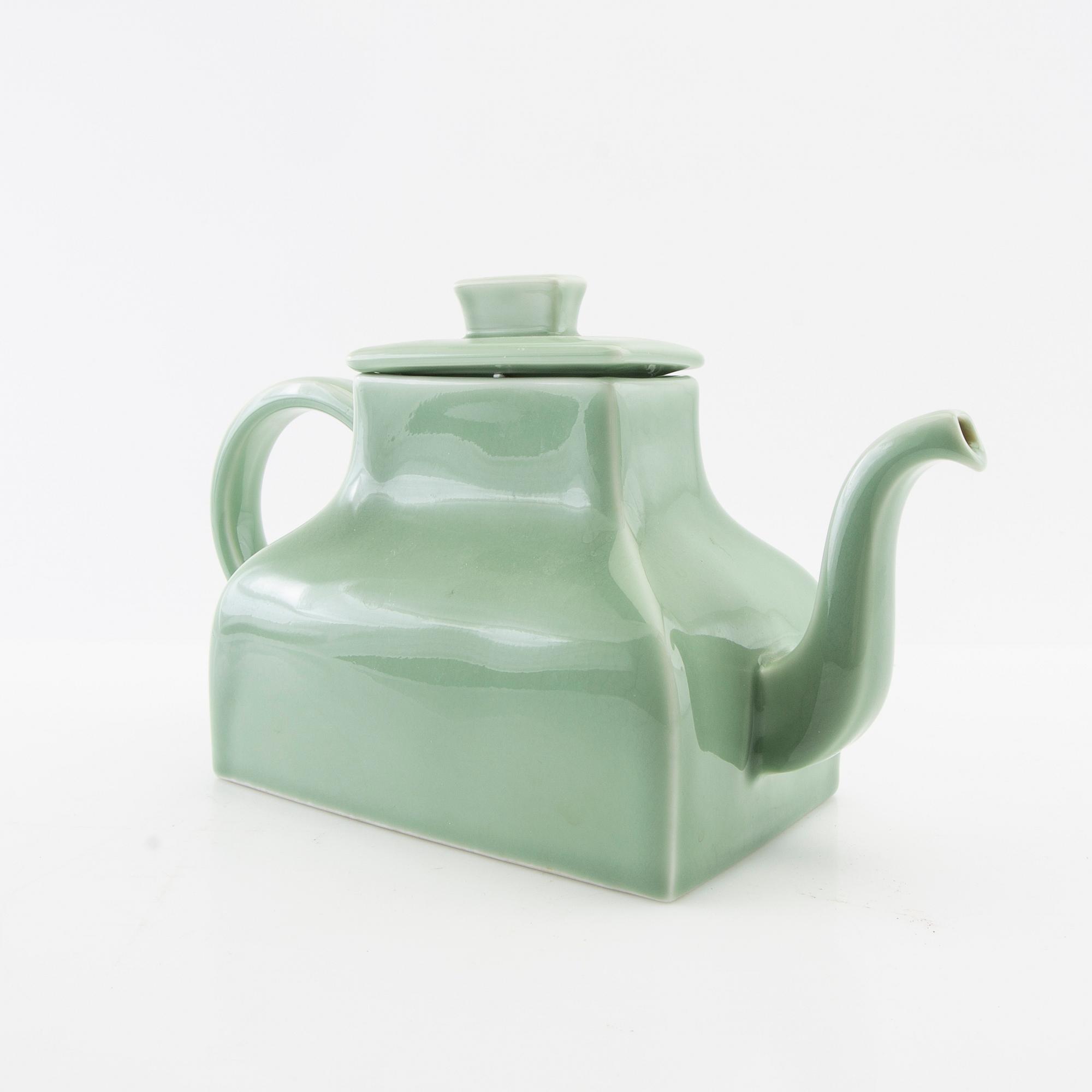 Signe Persson-Melin, Teapot "The Chinese" Rörstrand signed.