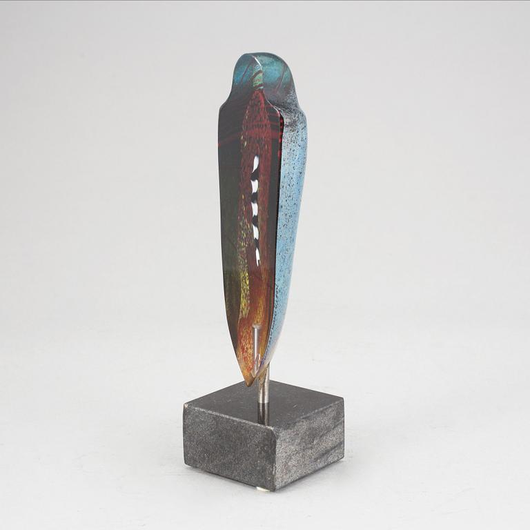 SKULPTUR, glas, Bertil Vallien, Kosta Boda Atelier. Numr 801?17/1000. Dat -91.