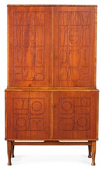 886. An Yngve Ekström teak cabinet, "Krus", Svedese-möbler, Sweden 1950's.