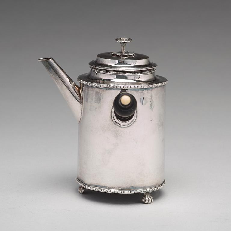 A Swedish early 19th century silver coffee-pot, mark of Pehr Zethelius, Stockholm 1806.