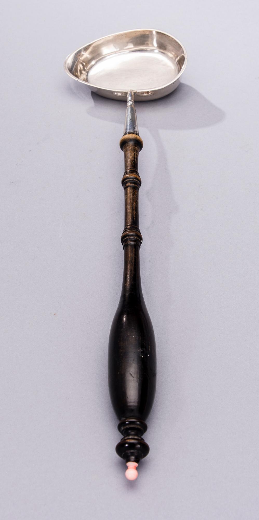 SOPPSLEV, silver och trä, Johan Mauritz Corth (1837-1875), Nyköping 1844.